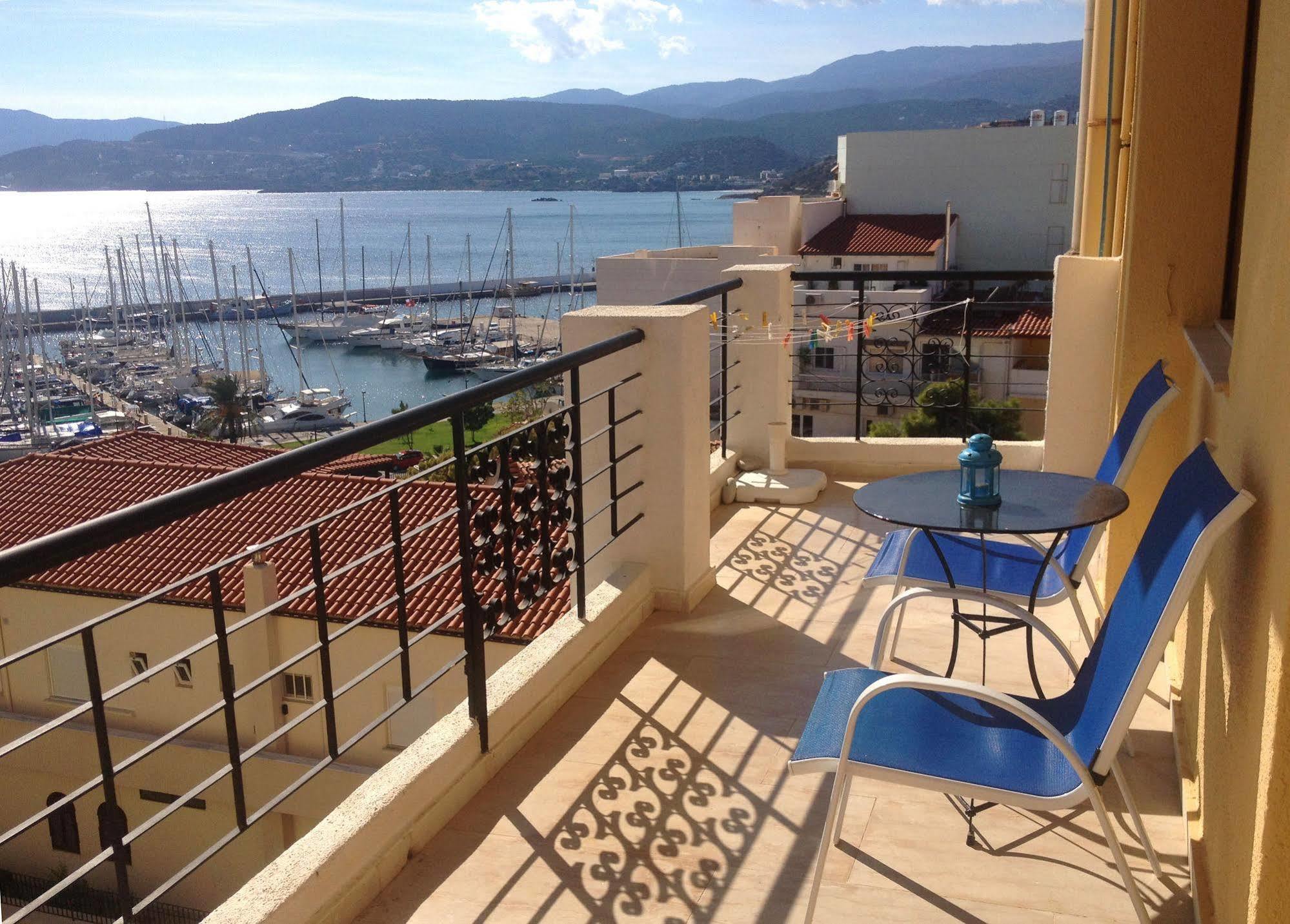 Mantraki Hotel Apartments Agios Nikolaos  Bagian luar foto